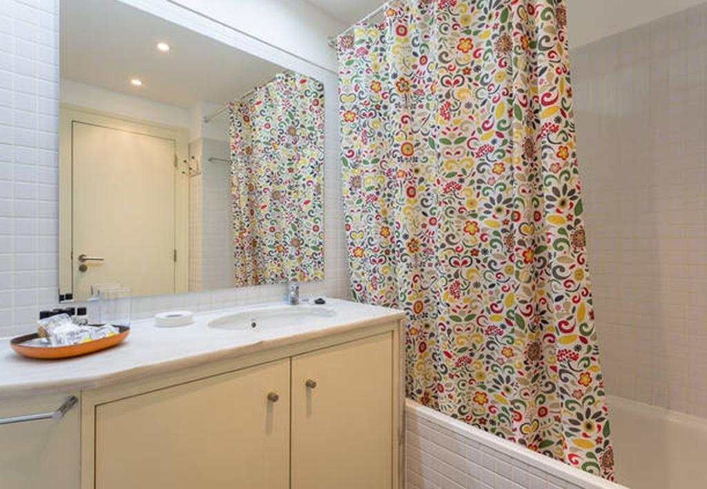Apartament The Day Tripper At Chiado *